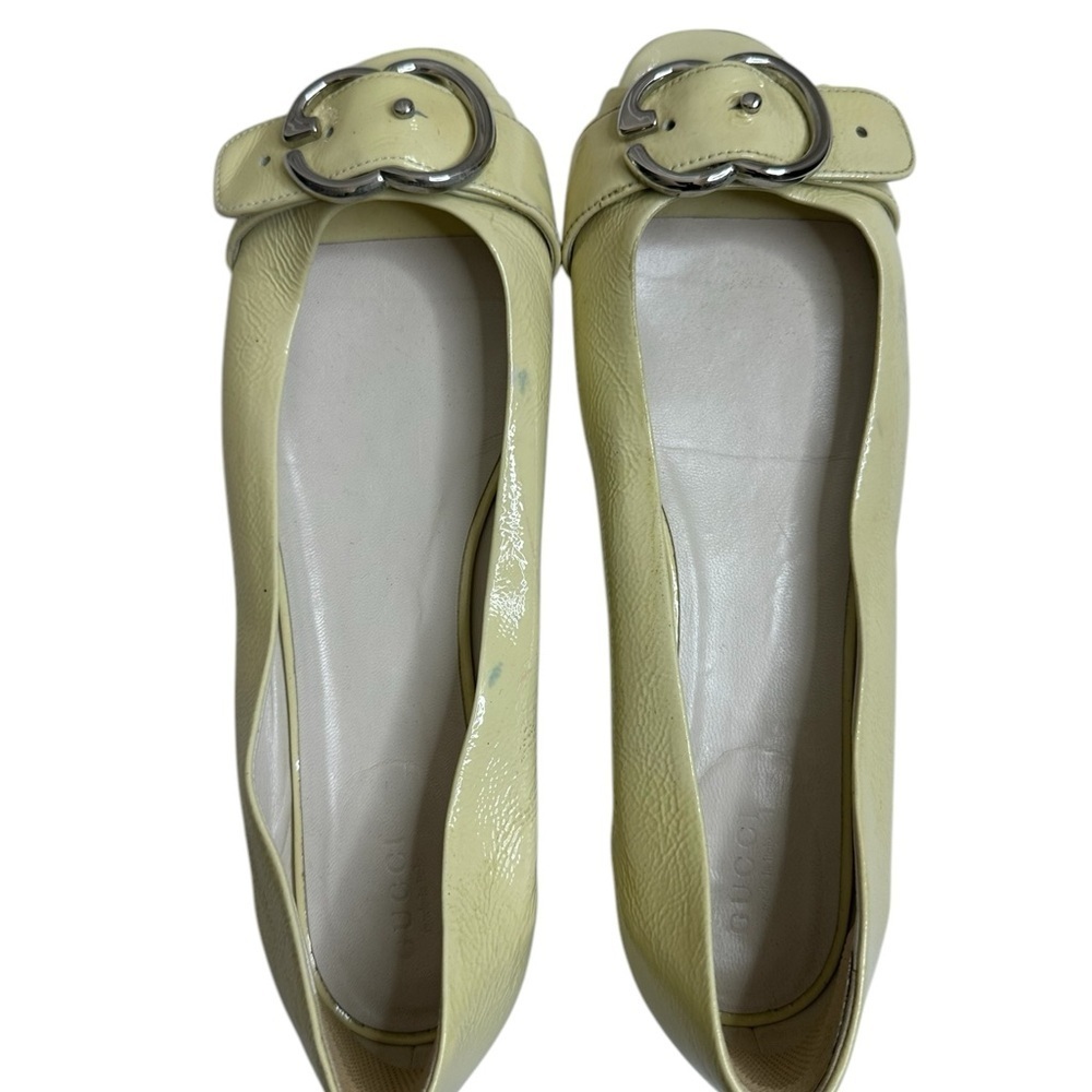 Gucci Women's Cream Leather Pumps - Picture 4 of 16